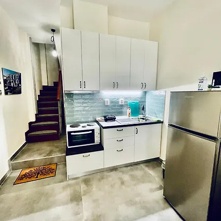 Apartment 11 Diamond Drive Kavala