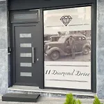 Апартаменты 11 Diamond Drive, Luxury Bright & Quiet Center Loft, Easy Access Кавала