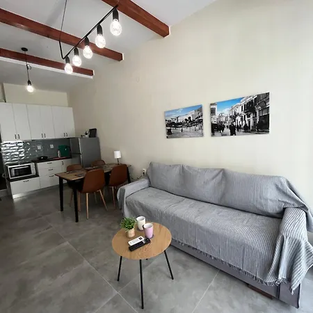Apartmán 11 Diamond Drive, Bright & Quiet Center Apartment, Easy Access Kavala