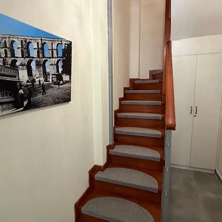 11 Diamond Drive, Luxury Bright & Quiet Center Loft, Easy Access Kavala