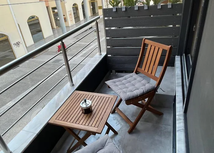 Apartament 11 Diamond Drive, Bright & Quiet Center Apartment, Easy Access