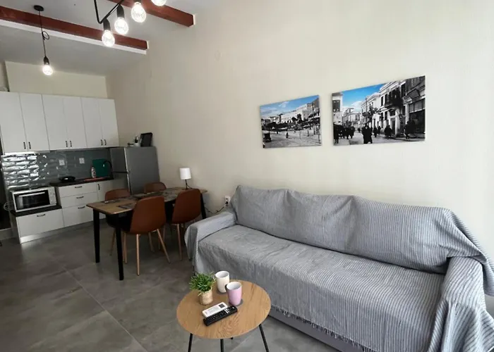 Apartmán 11 Diamond Drive, Bright & Quiet Center Apartment, Easy Access Kavala